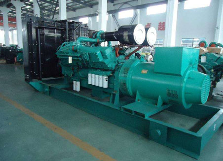 罗山800kw康明斯柴油发电机组图片 罗山800kw康明斯柴油发电机组图片